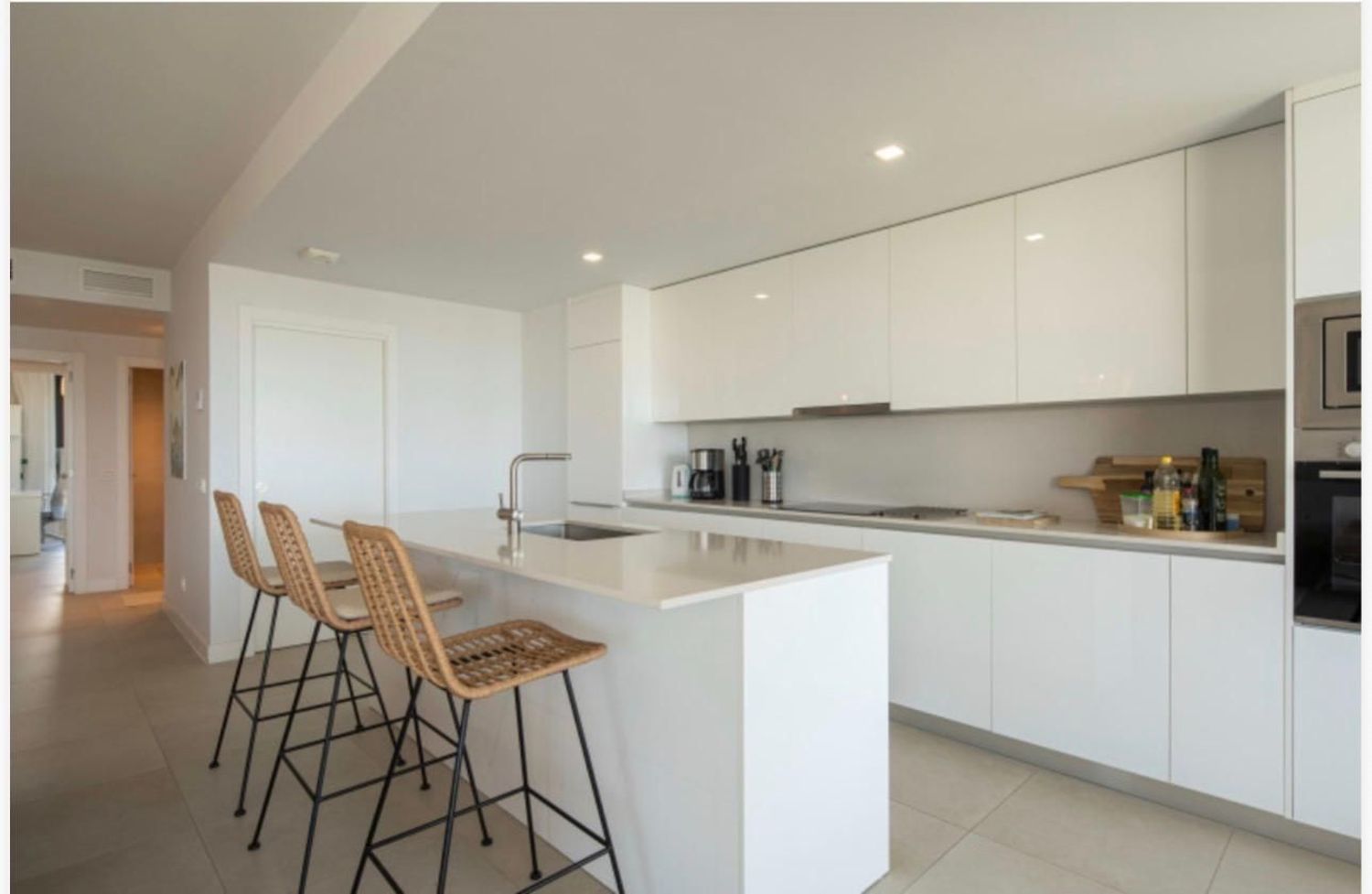 1433694449 REF. LZ010526EST – Inmueble en Huerta Nueva