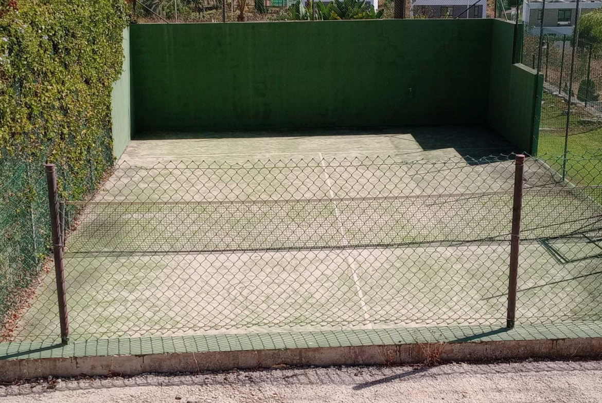REF. LZ130526EST – Inmueble en Paraiso-Barronal