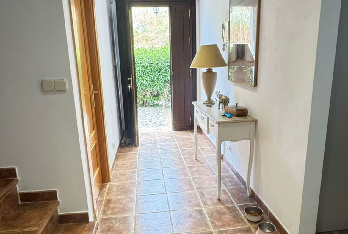 REF. LZ130526EST – Inmueble en Paraiso-Barronal