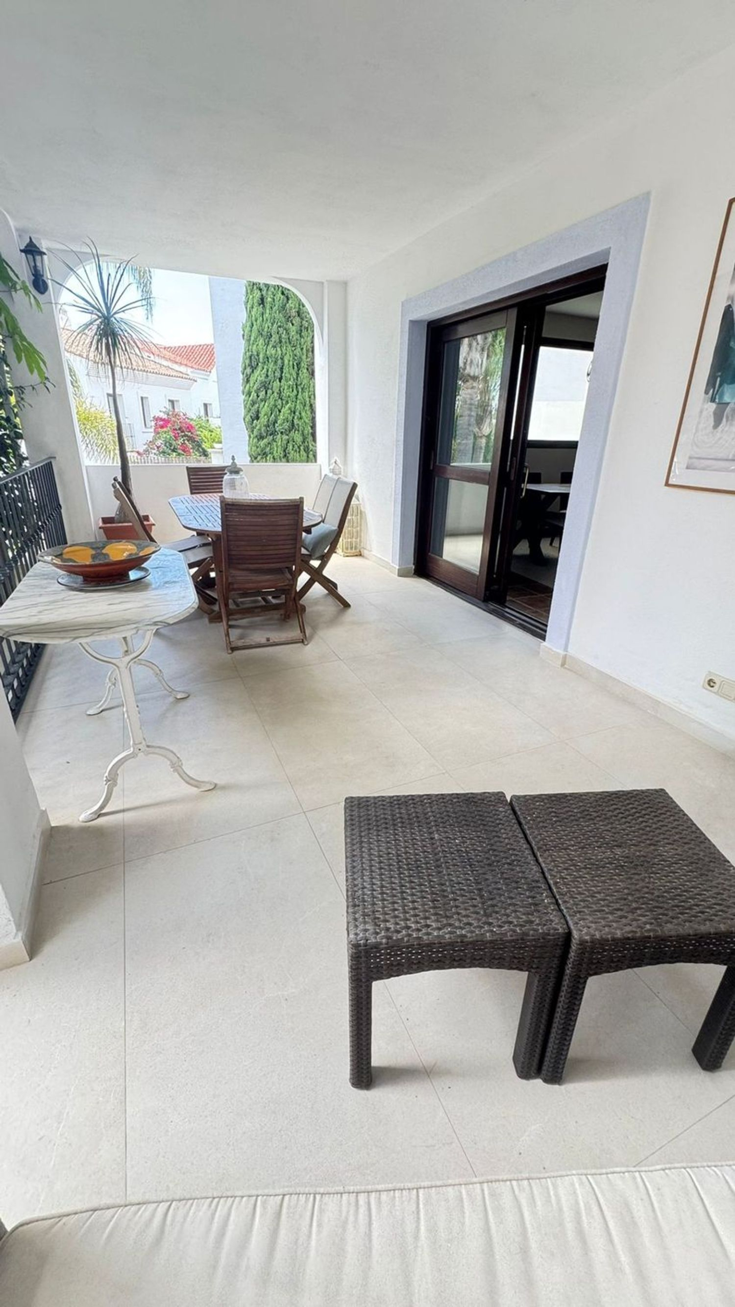 REF. LZ130526EST – Inmueble en Paraiso-Barronal