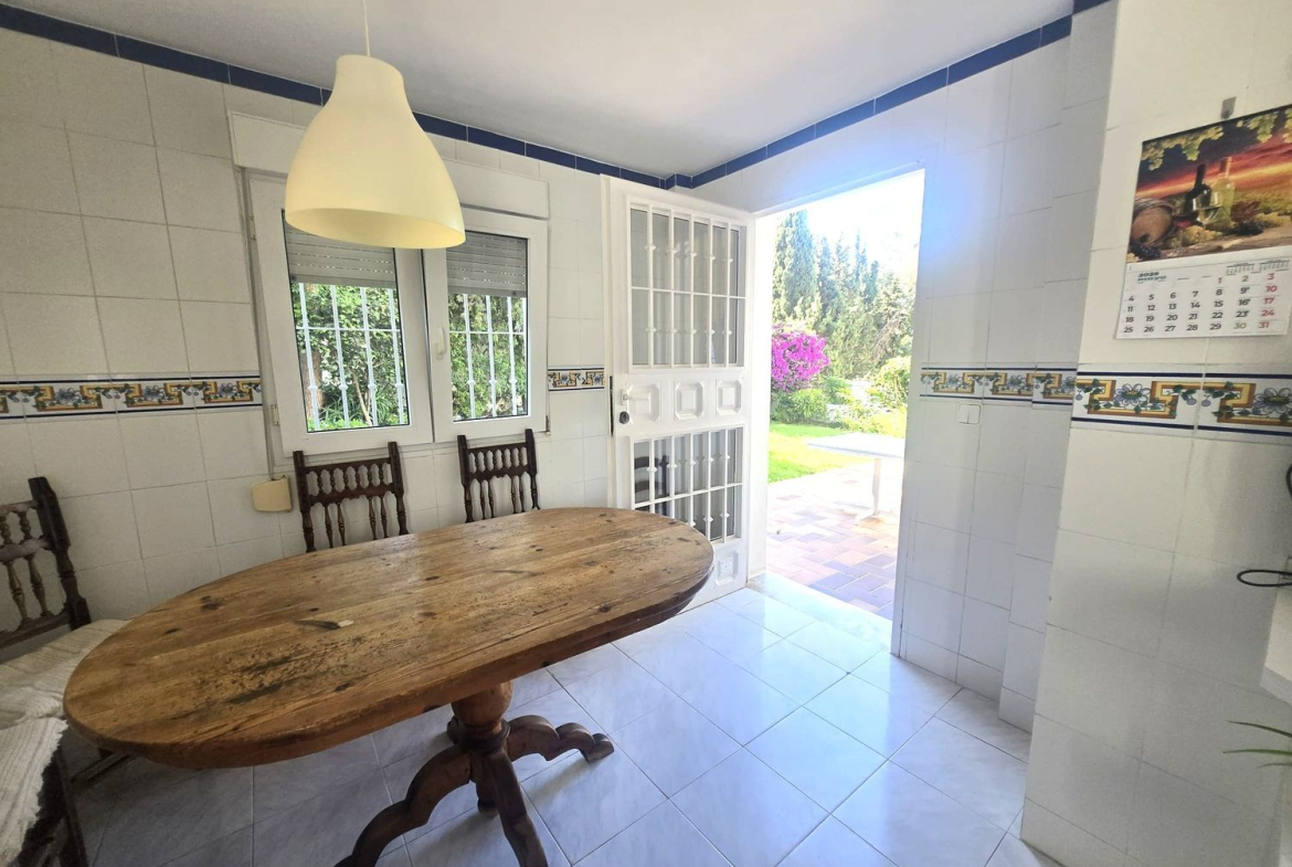 REF. SP260526MA – Inmueble en Pinares de San Antón