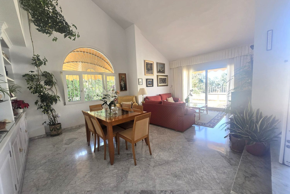 REF. SP260526MA – Inmueble en Pinares de San Antón