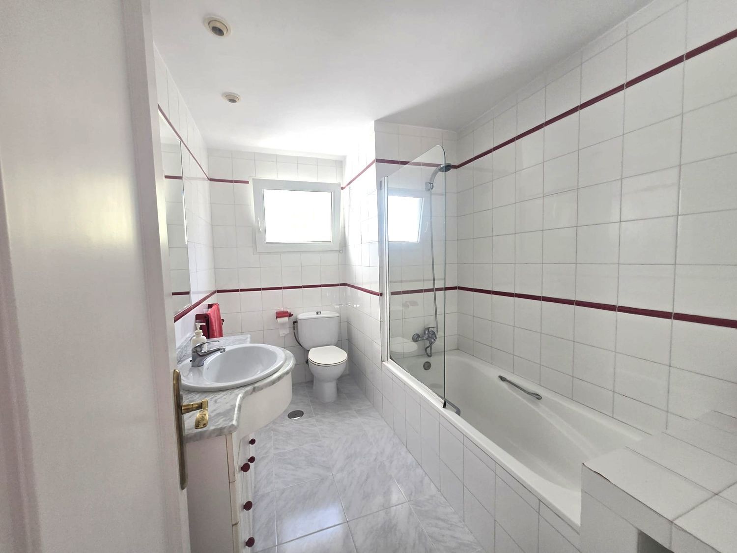 REF. SP260526MA – Inmueble en Pinares de San Antón