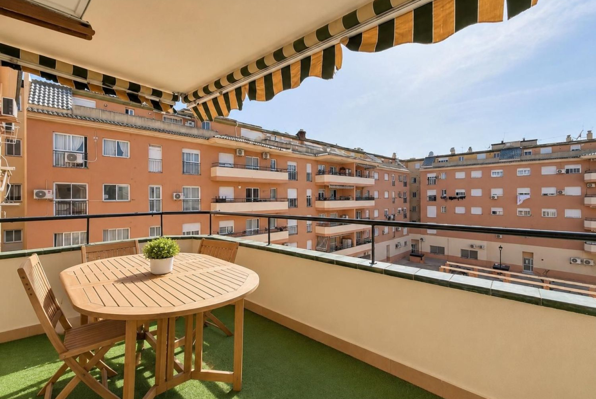 REF. LZ030626SAB – Inmueble en San Luis de Sabinillas