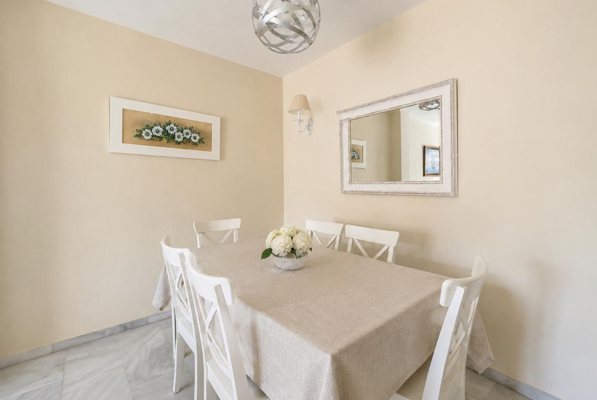REF. LZ030626SAB – Inmueble en San Luis de Sabinillas