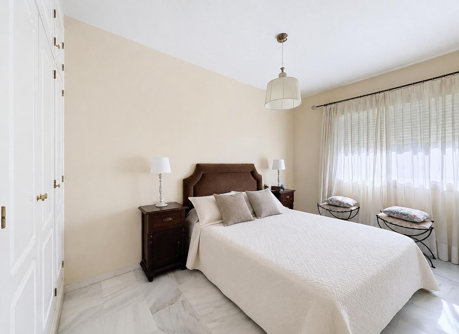 REF. LZ030626SAB – Inmueble en San Luis de Sabinillas