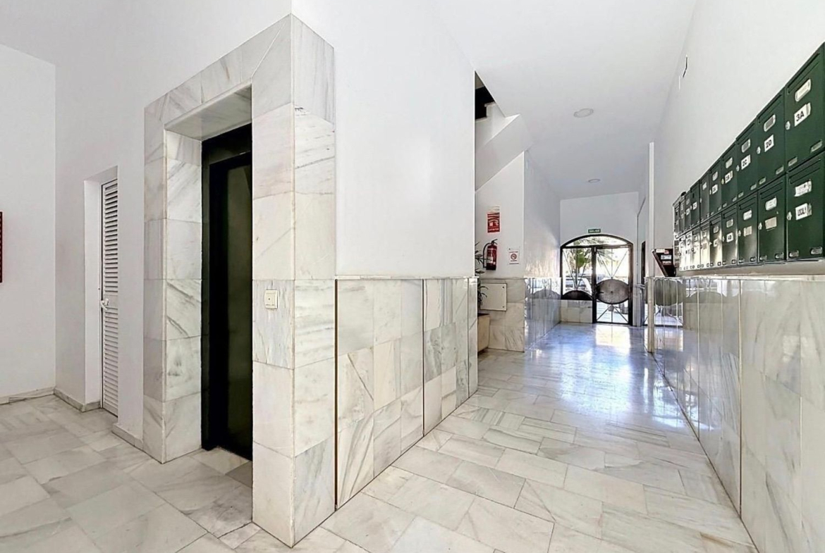 REF. LZ030626SAB – Inmueble en San Luis de Sabinillas