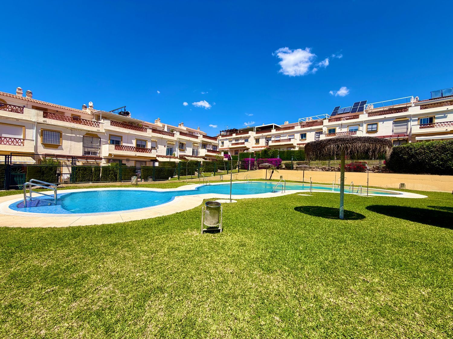 1447120654 REF. SP090626TDB – Inmueble en Añoreta baja