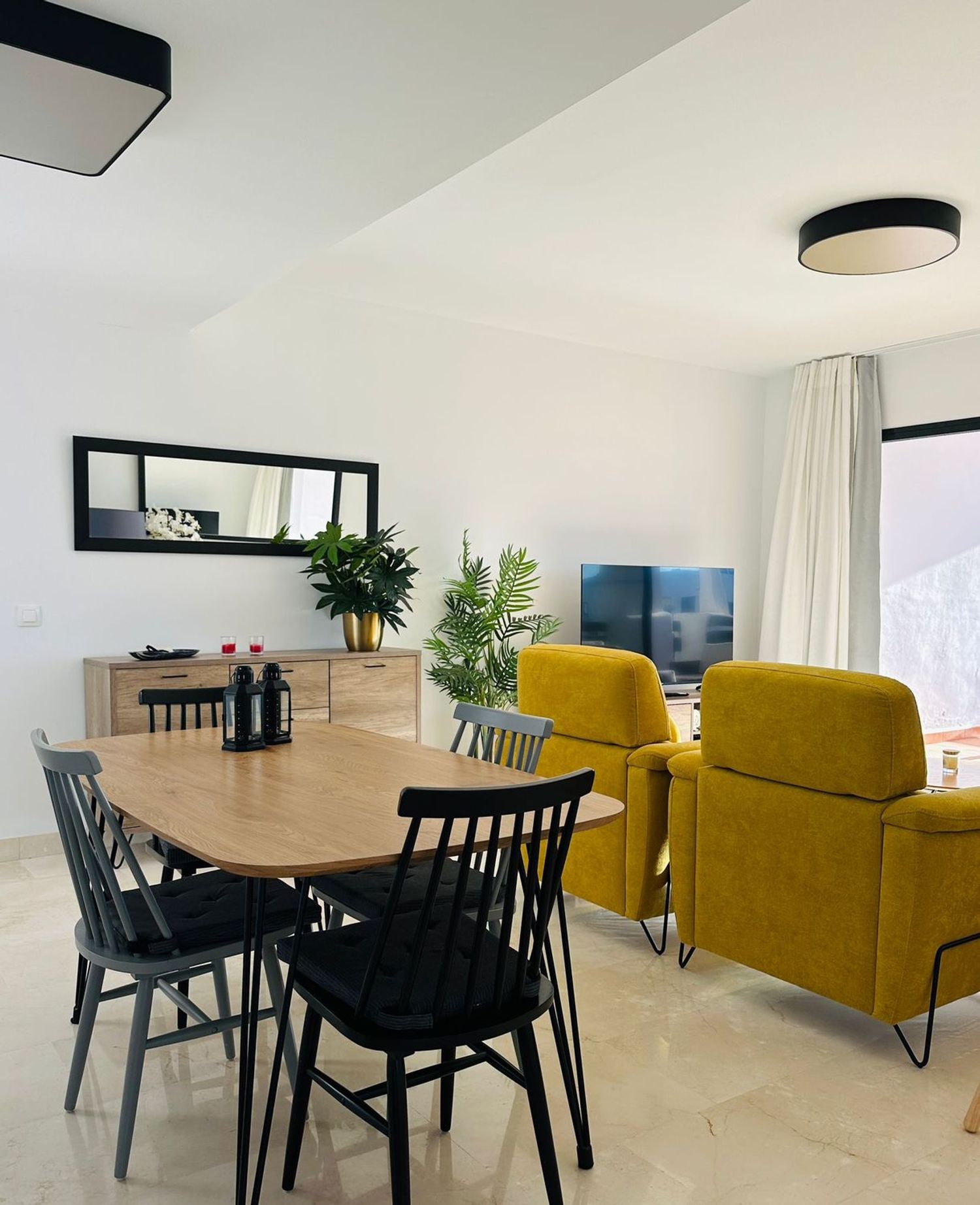 1447611061 REF. LZ150626CA – Inmueble en Bahía de Casares