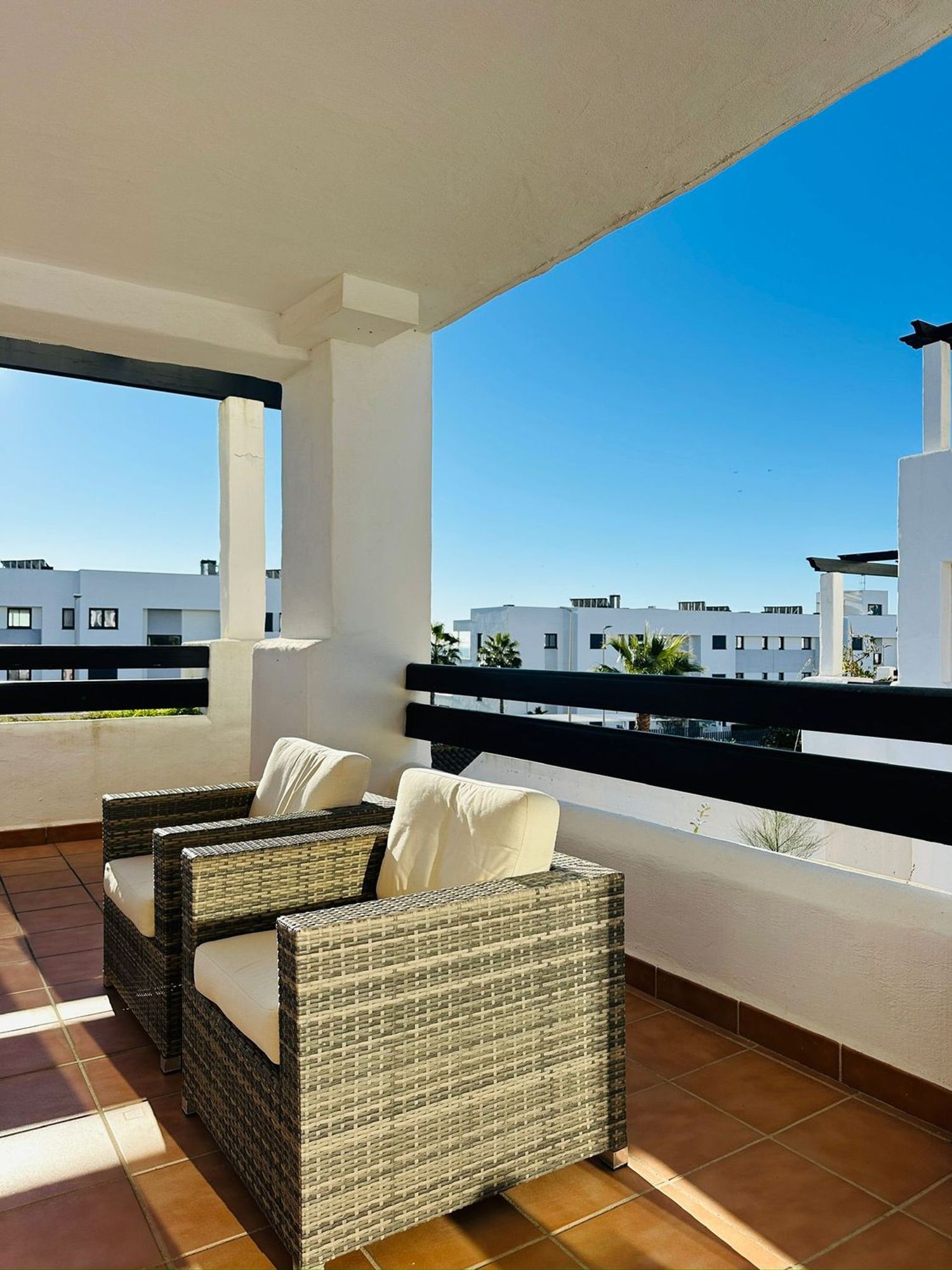 1447611069 REF. LZ150626CA – Inmueble en Bahía de Casares