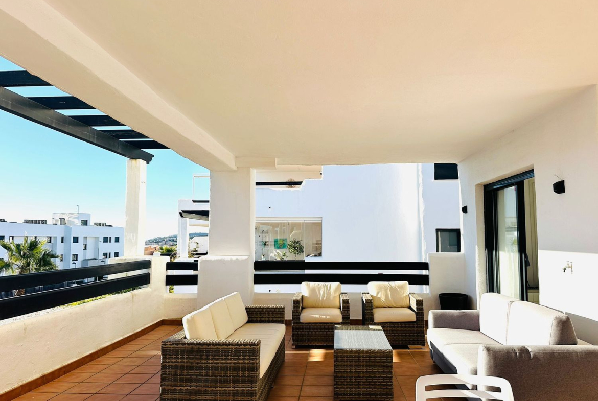 REF. LZ150626CA – Inmueble en Bahía de Casares
