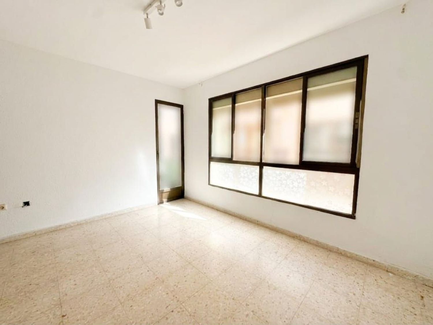 REF. SP100626TX – Inmueble en El Morche