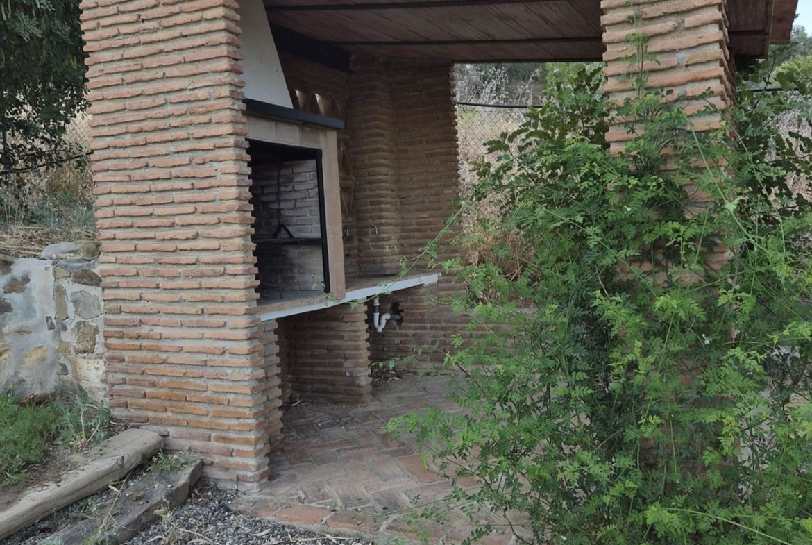 REF. JS010426ALO – Inmueble en Alora