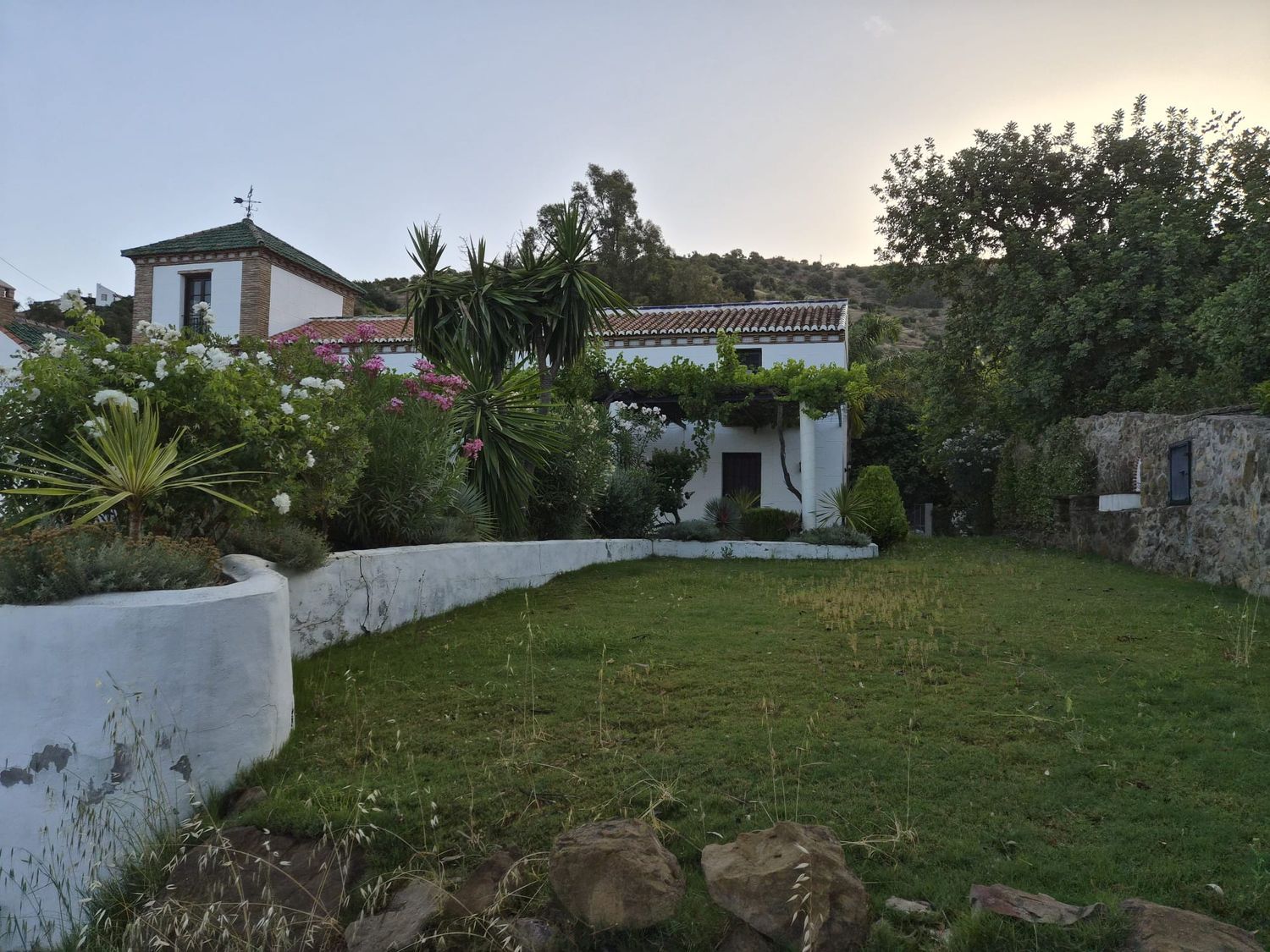 1449240462 REF. JS010426ALO – Inmueble en Alora