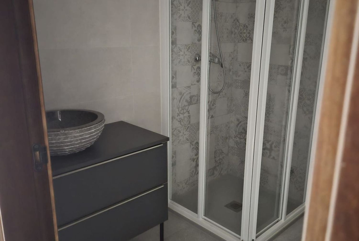 REF. JS010426ALO – Inmueble en Alora