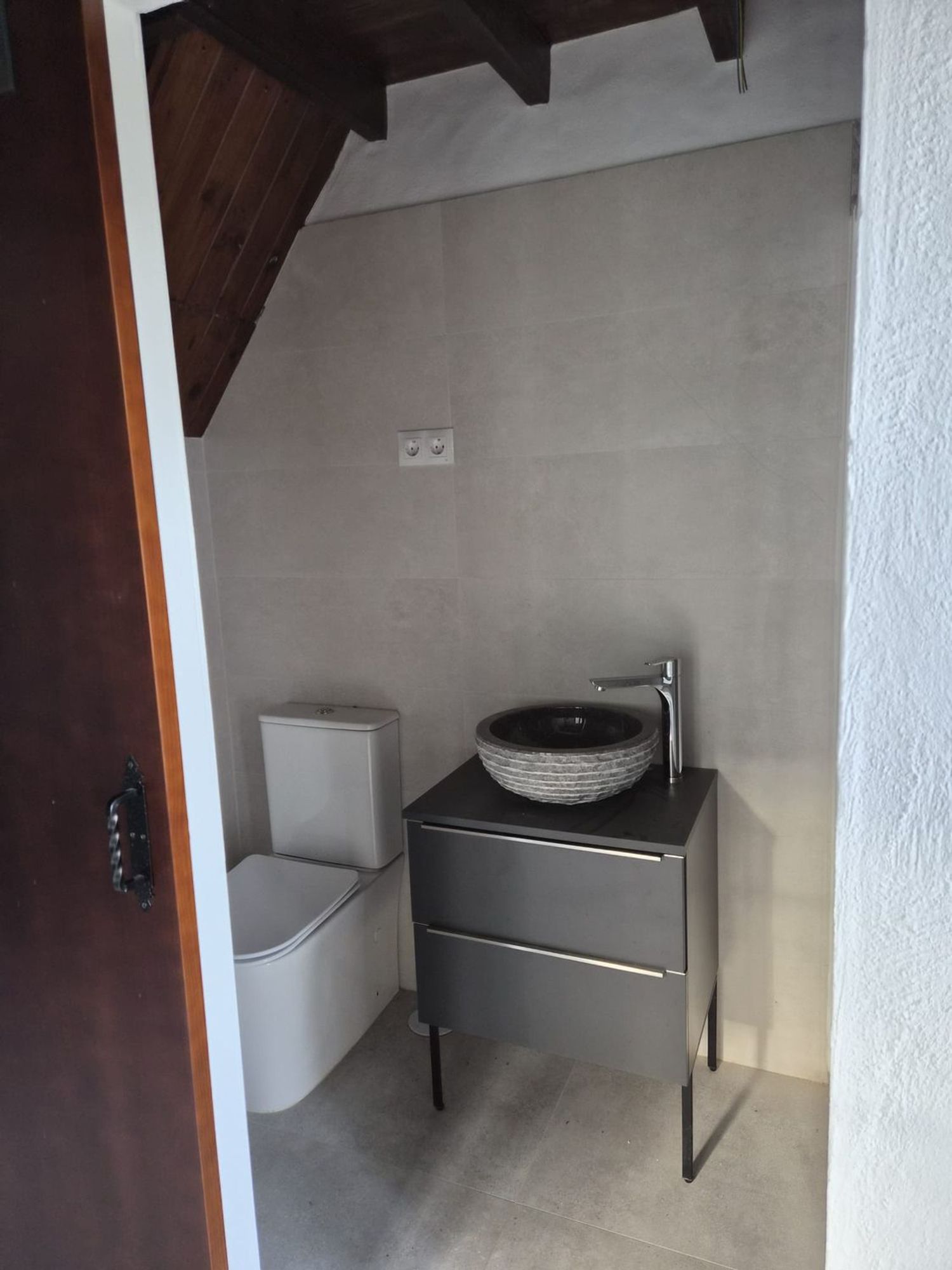 1449240473 REF. JS010426ALO – Inmueble en Alora