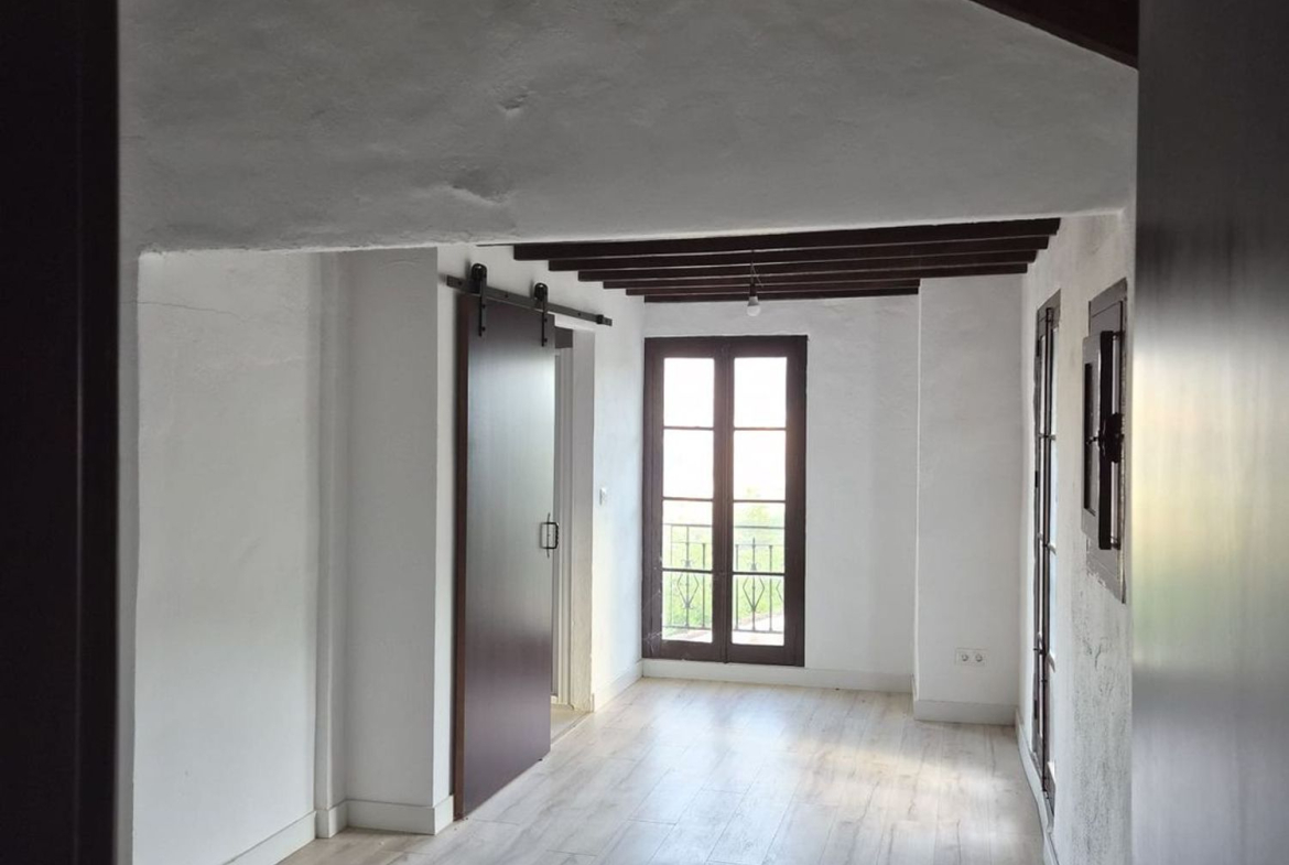 REF. JS010426ALO – Inmueble en Alora