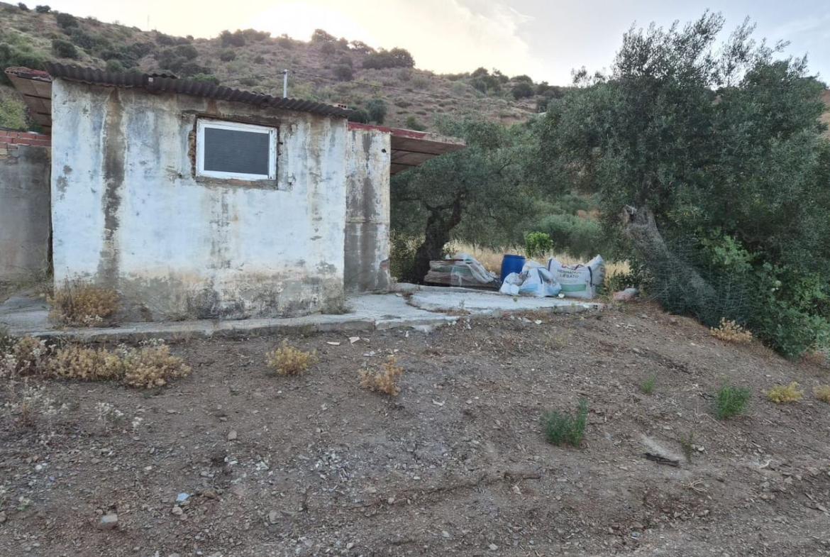 REF. DM180626PI – Inmueble en Pizarra