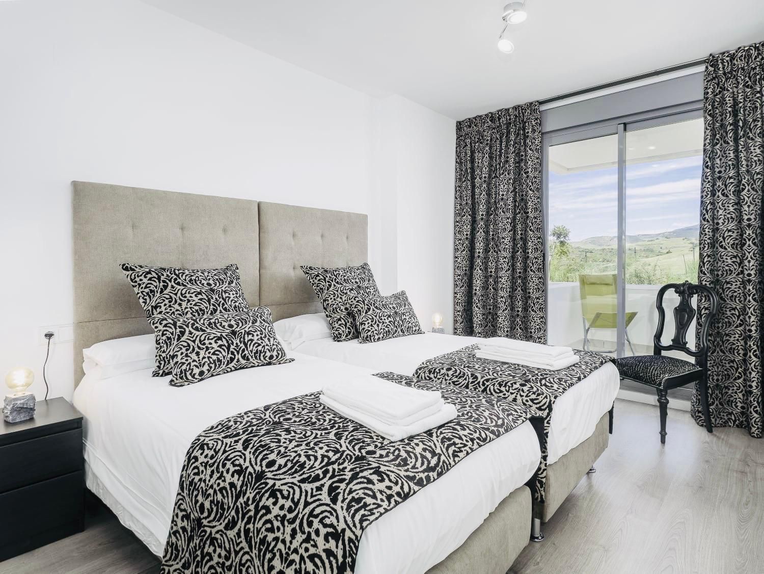 REF. LZ300626EST – Inmueble en Buenas Noches