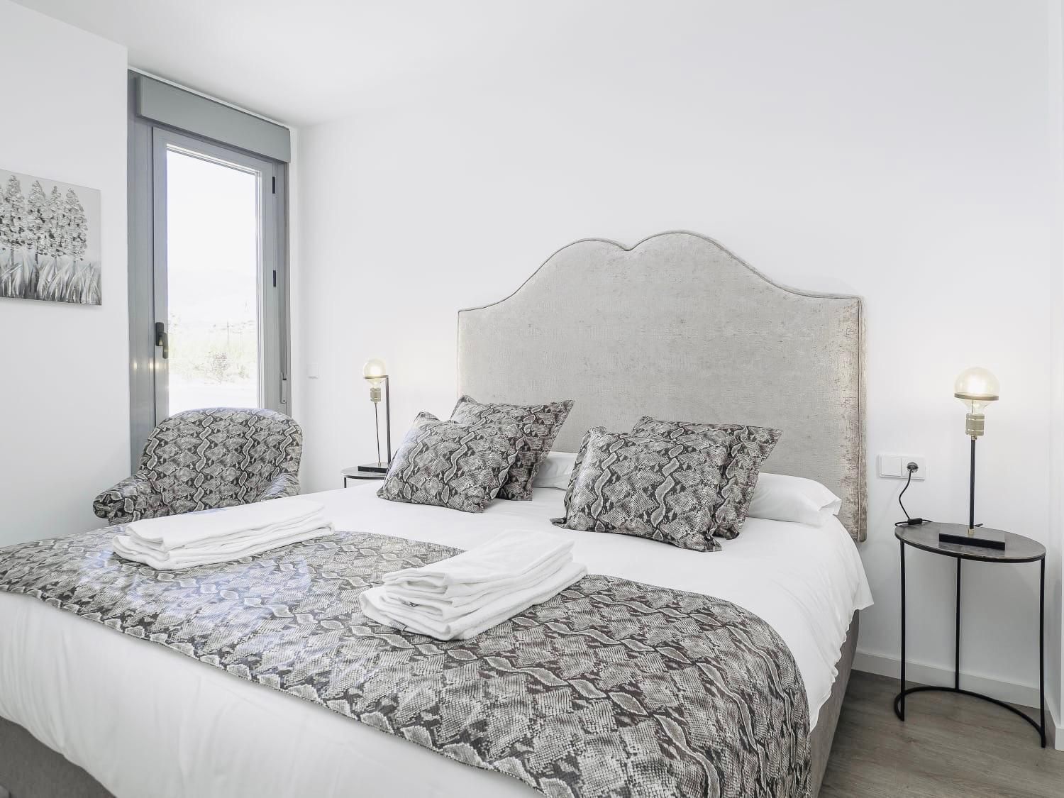 REF. LZ300626EST – Inmueble en Buenas Noches