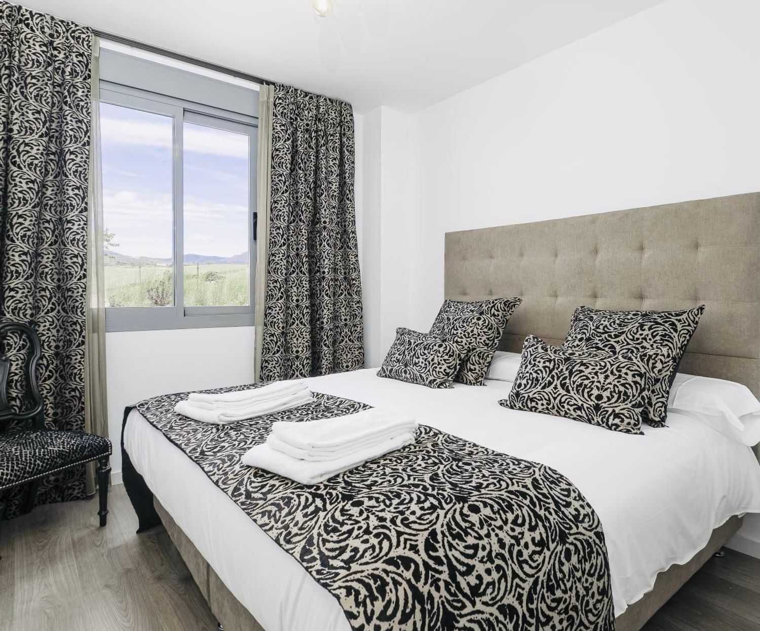 REF. LZ300626EST – Inmueble en Buenas Noches