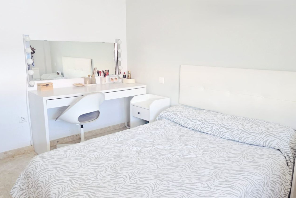 REF. DK181124TB – Inmueble en Torre de Benagalbón