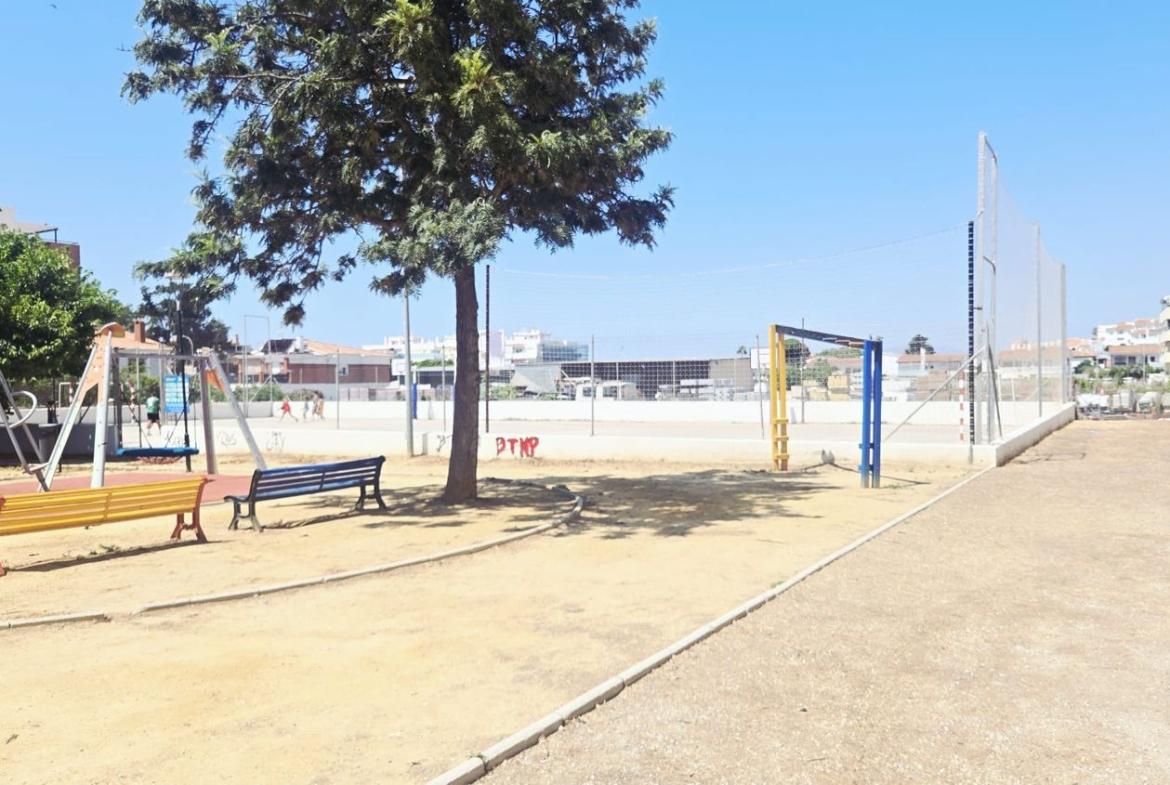 REF. DK181124TB – Inmueble en Torre de Benagalbón