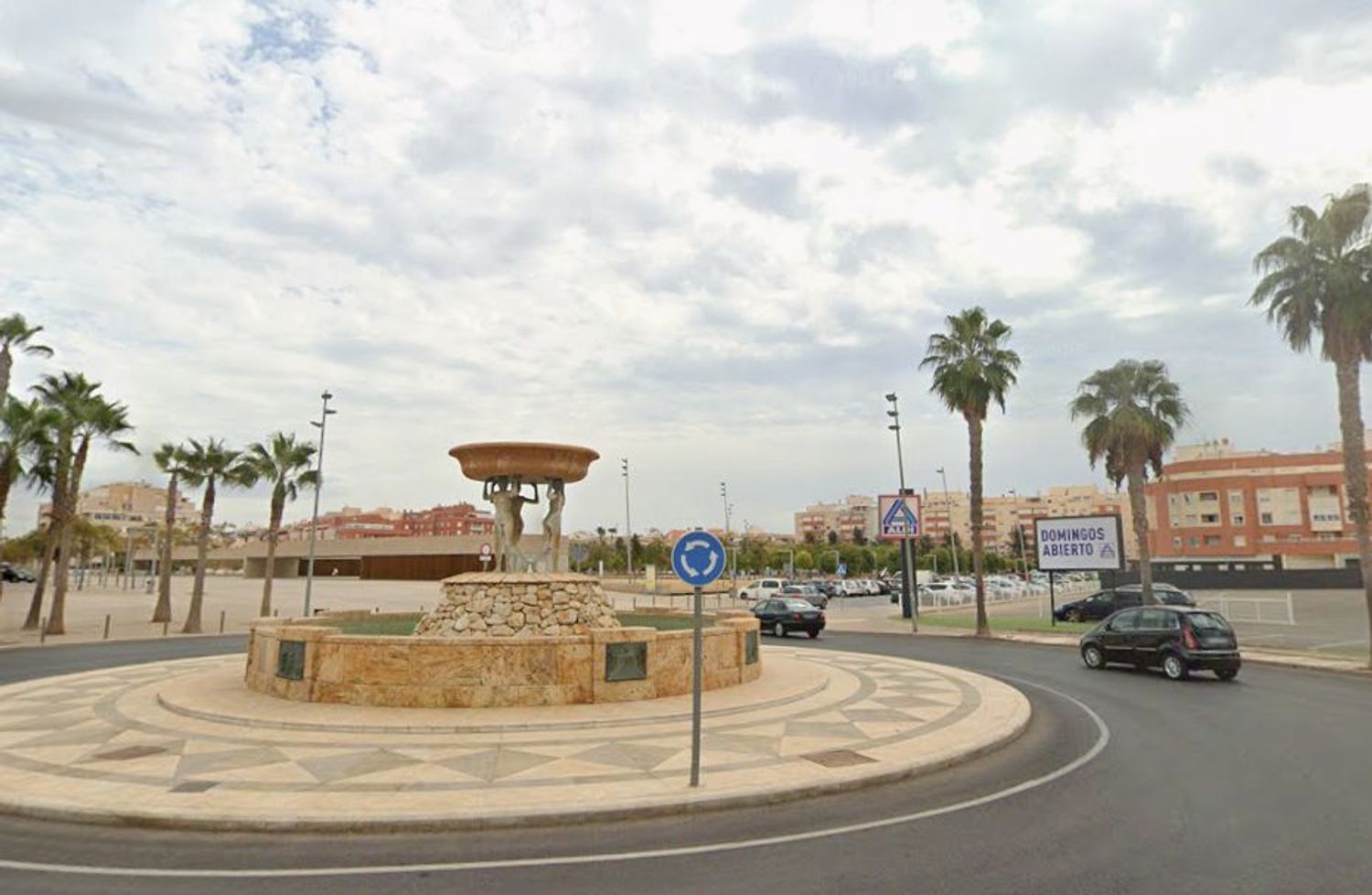 1453267803 REF. DM030726ALM – Inmueble en Barrio San Luis – Los Molinos