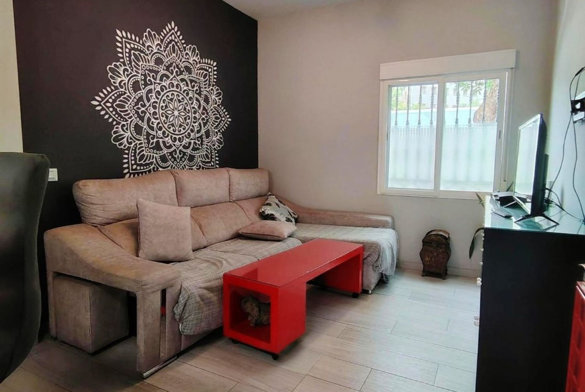 REF. JS090726MAL – Inmueble en Carranque – Haza Cuevas