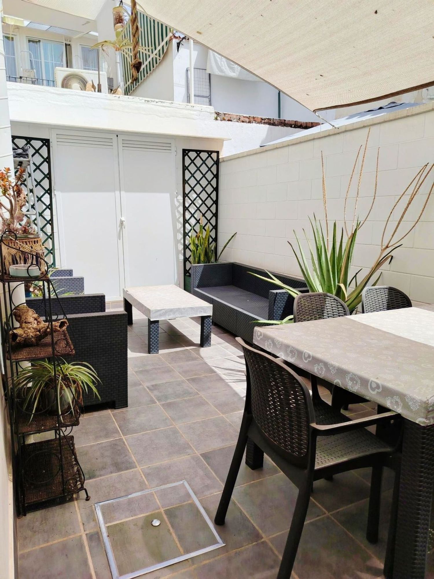 1454935561 REF. JS090726MAL – Inmueble en Carranque – Haza Cuevas