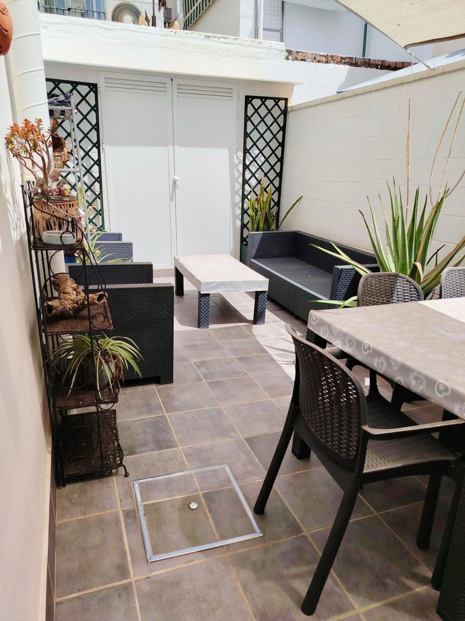 1454935610 REF. JS090726MAL – Inmueble en Carranque – Haza Cuevas