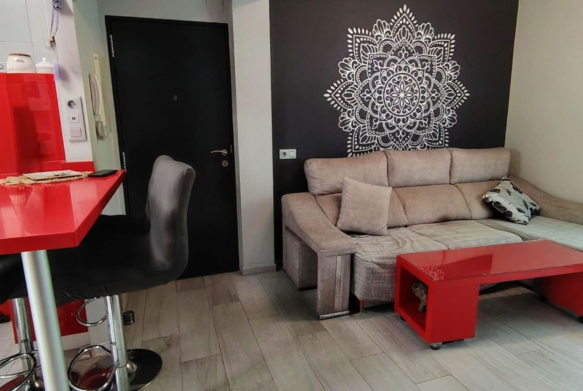 REF. JS090726MAL – Inmueble en Carranque – Haza Cuevas