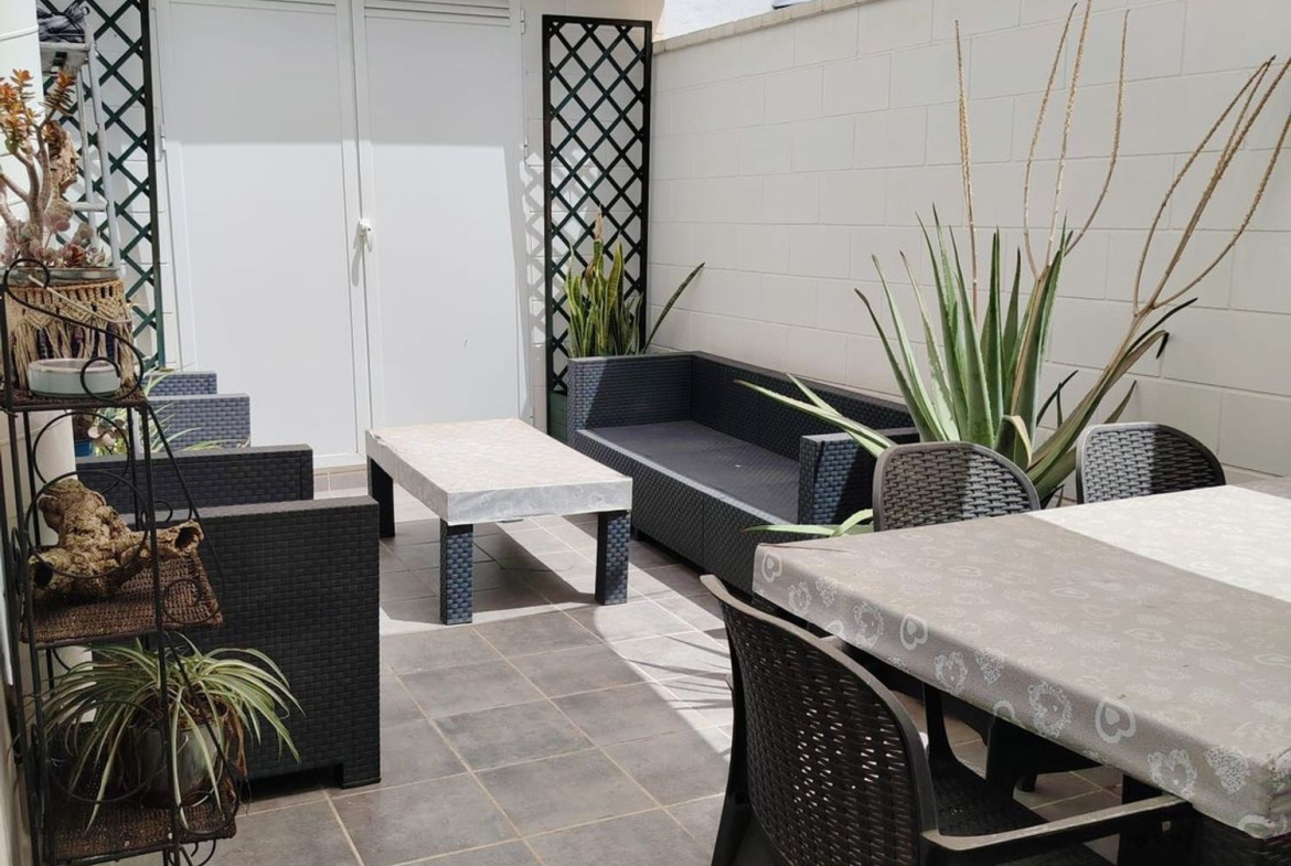 REF. JS090726MAL – Inmueble en Carranque – Haza Cuevas