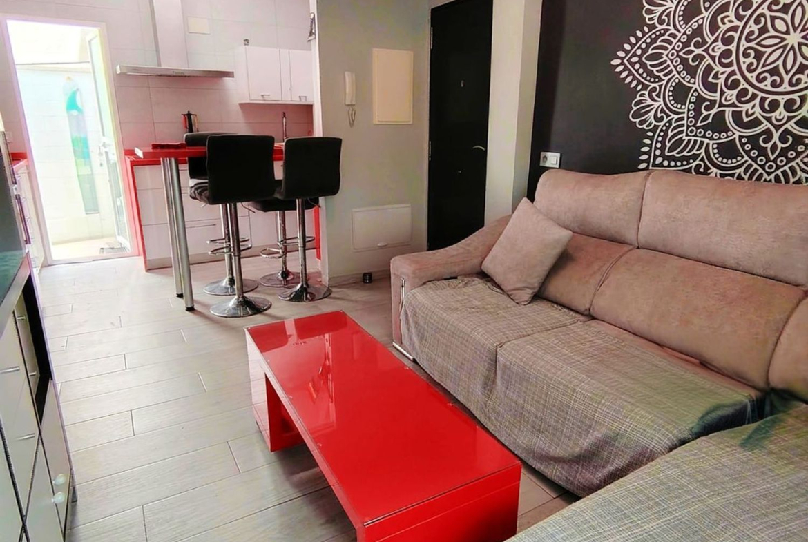 REF. JS090726MAL – Inmueble en Carranque – Haza Cuevas