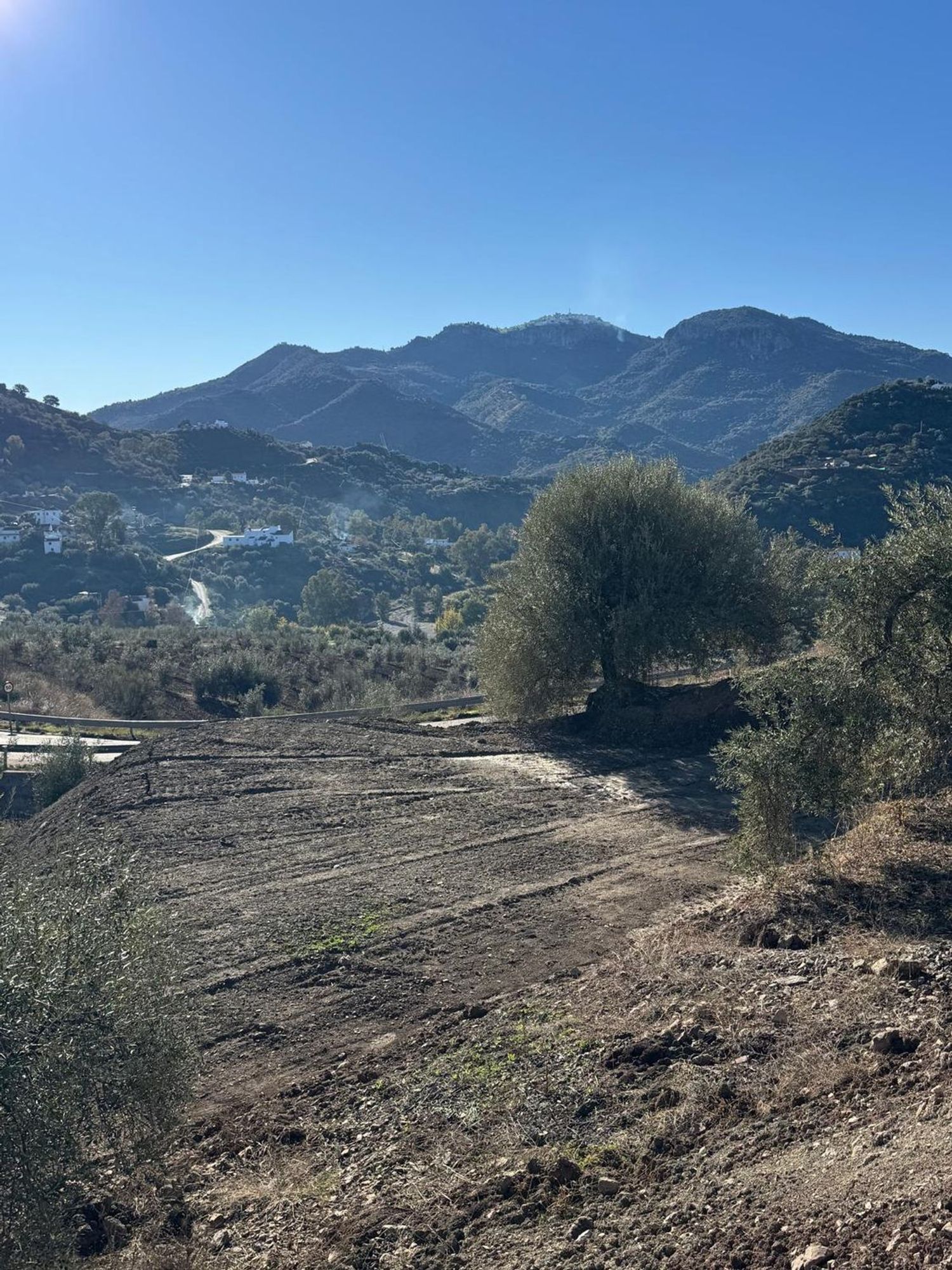 REF. DK260626CO – Inmueble en Comares