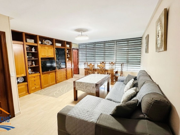REF. LZ040526EST – Inmueble en Puerto de Estepona