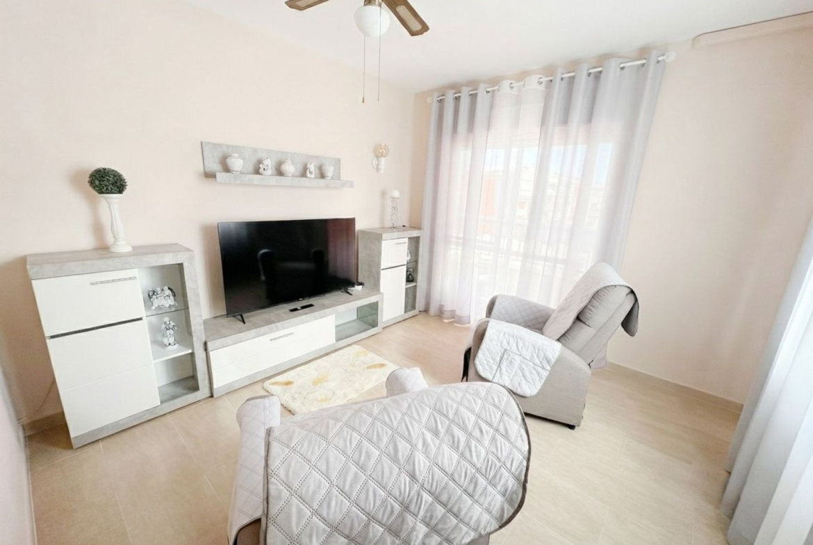 REF. LZ040526EST – Inmueble en Puerto de Estepona