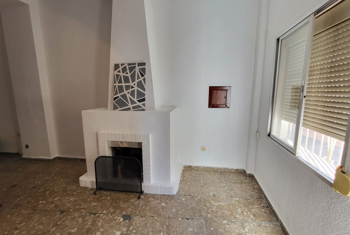 REF. DM130526CM – Inmueble en La Cala del Moral
