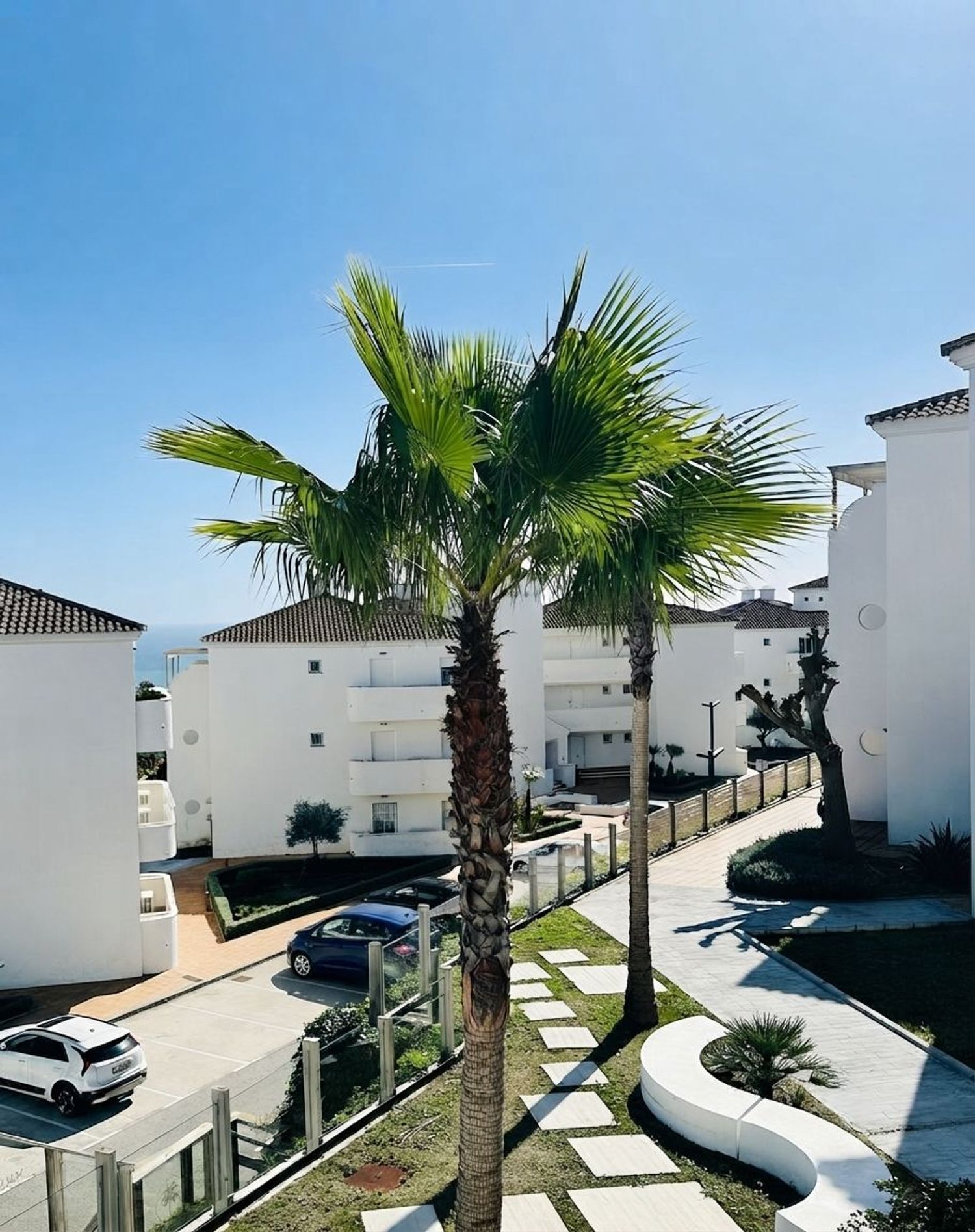 1459205583 REF. LZ160626MAN – Inmueble en Chullera