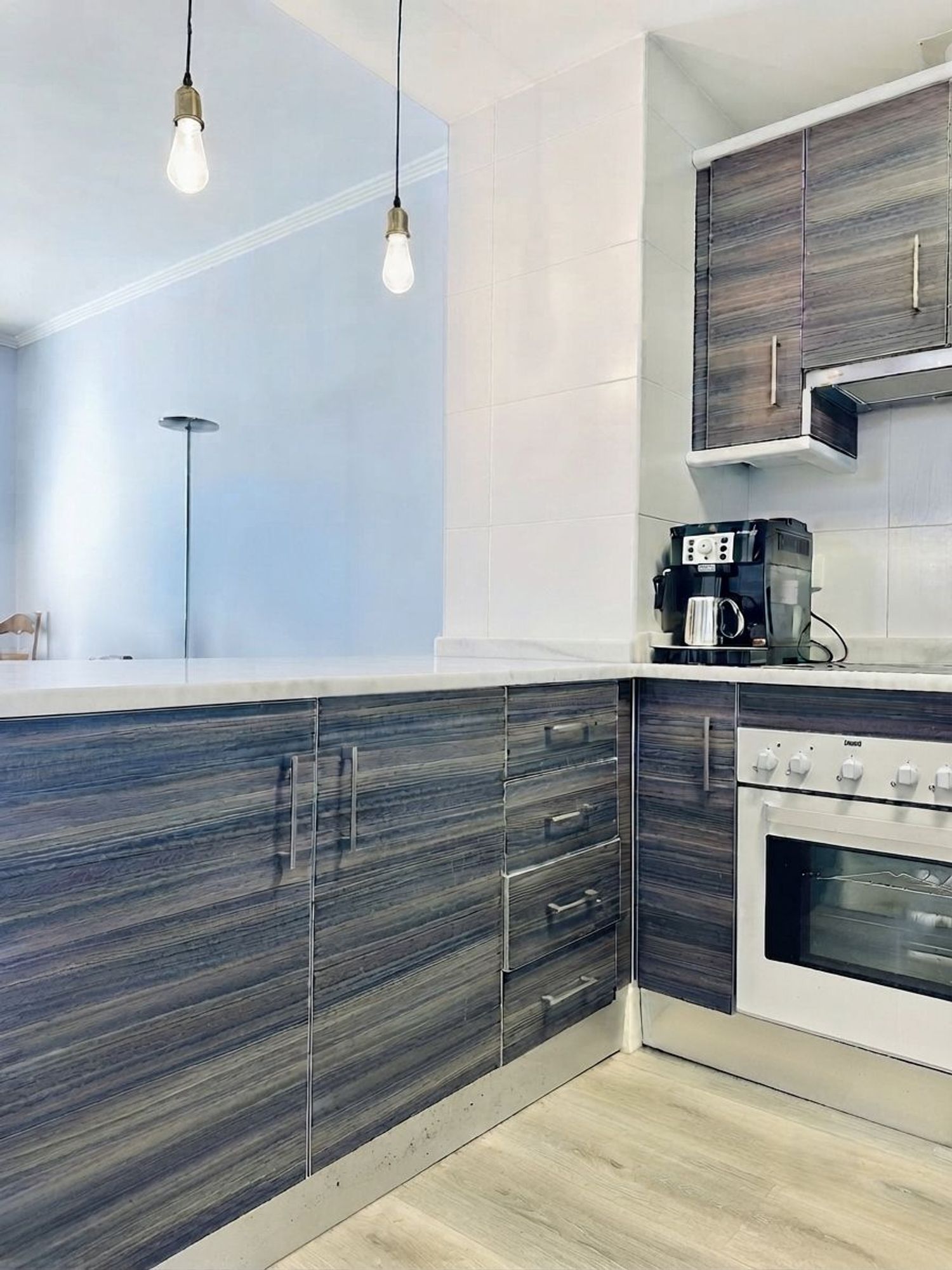 1459205630 REF. LZ160626MAN – Inmueble en Chullera