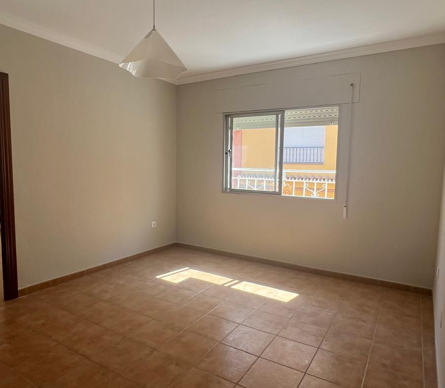 REF. JS280726MA – Piso en Distrito Zeta – Málaga
