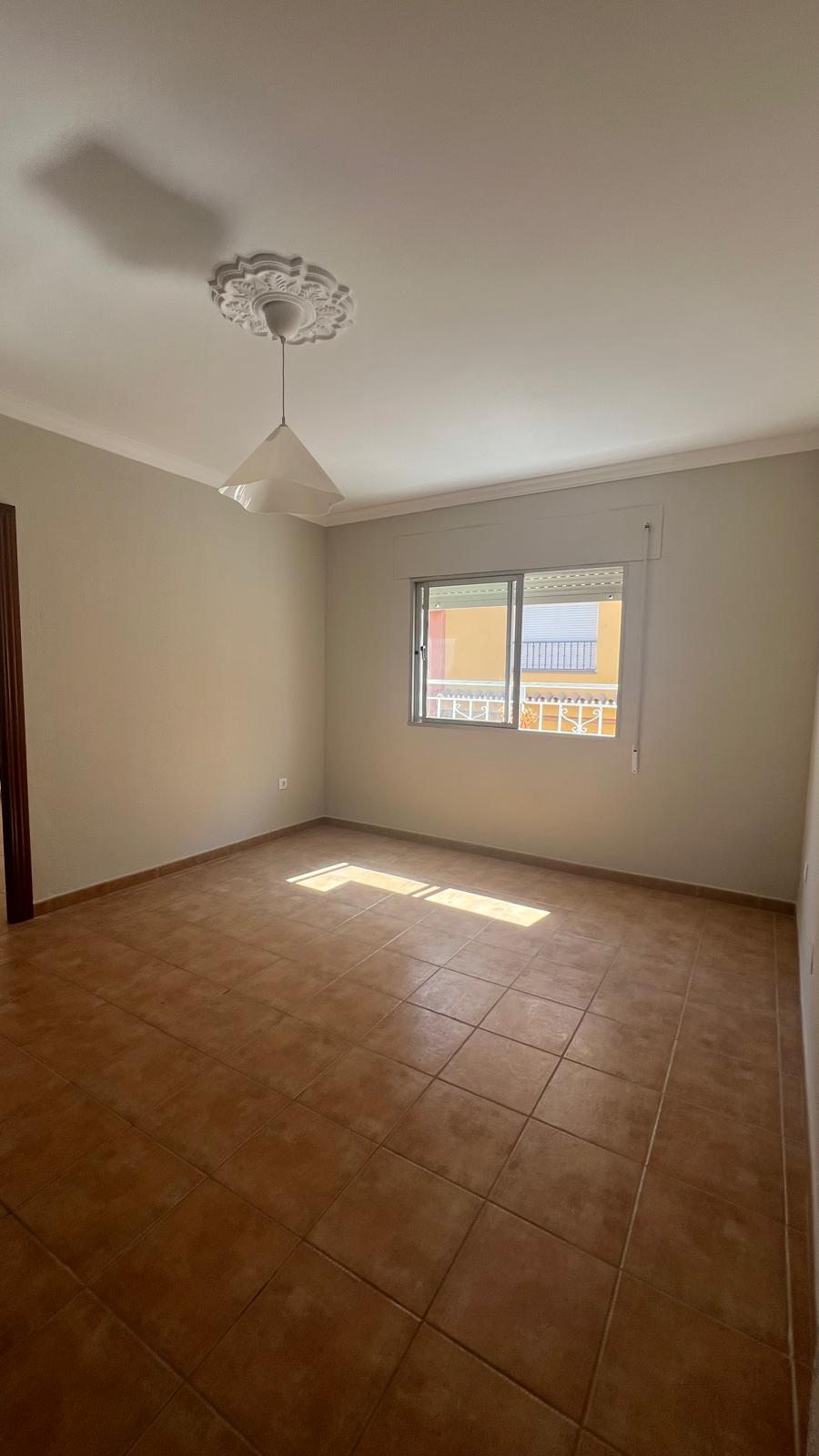 REF. JS280726MA – Piso en Distrito Zeta – Málaga