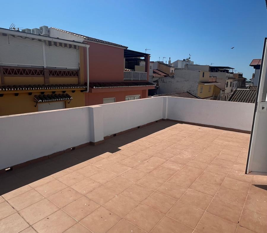 REF. JS280726MA – Piso en Distrito Zeta – Málaga