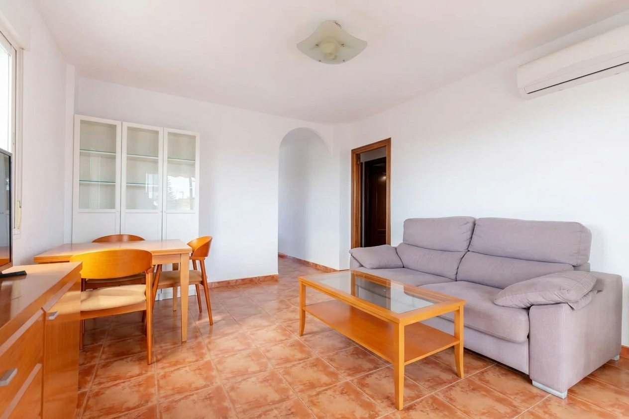 SP060626CM Piso en esquina con TERRAZA y VISTAS AL MAR en La Cala del Moral