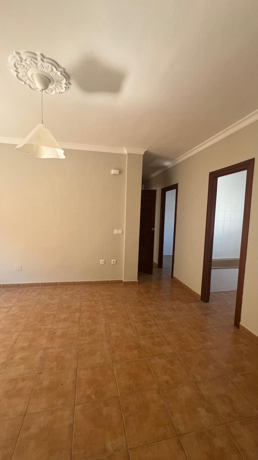 REF. JS280726MA – Piso en Distrito Zeta – Málaga