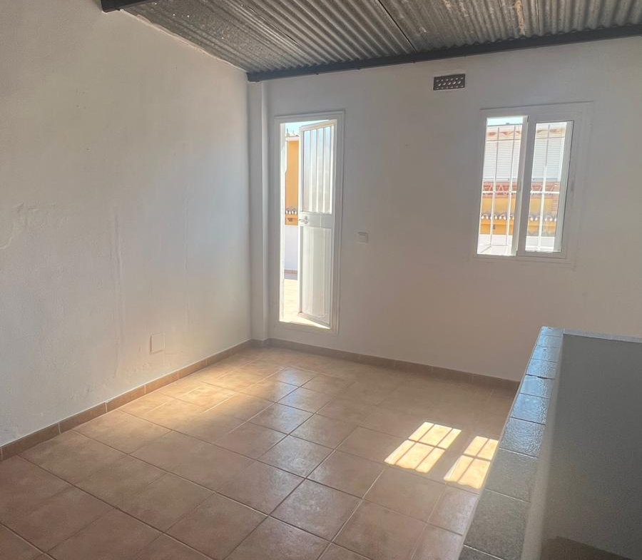 REF. JS280726MA – Piso en Distrito Zeta – Málaga