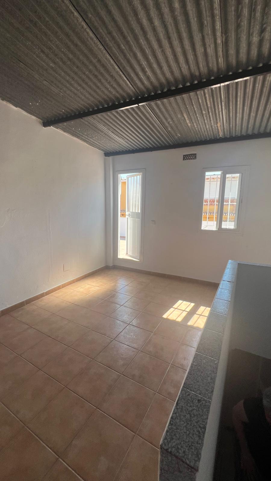 REF. JS280726MA – Piso en Distrito Zeta – Málaga