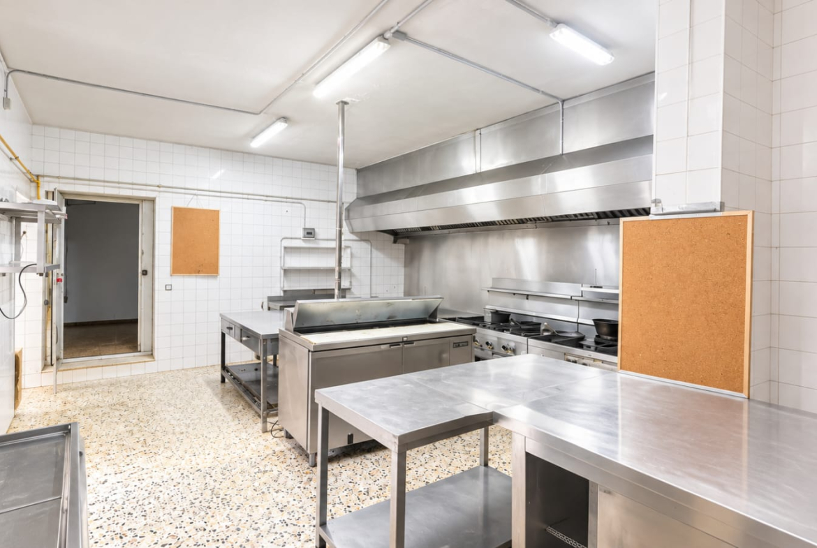 REF. LZ010426EST – Inmueble en Zona Calvario