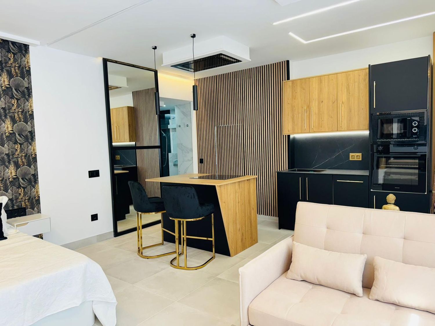 REF. JS300726MA – Inmueble en Suárez