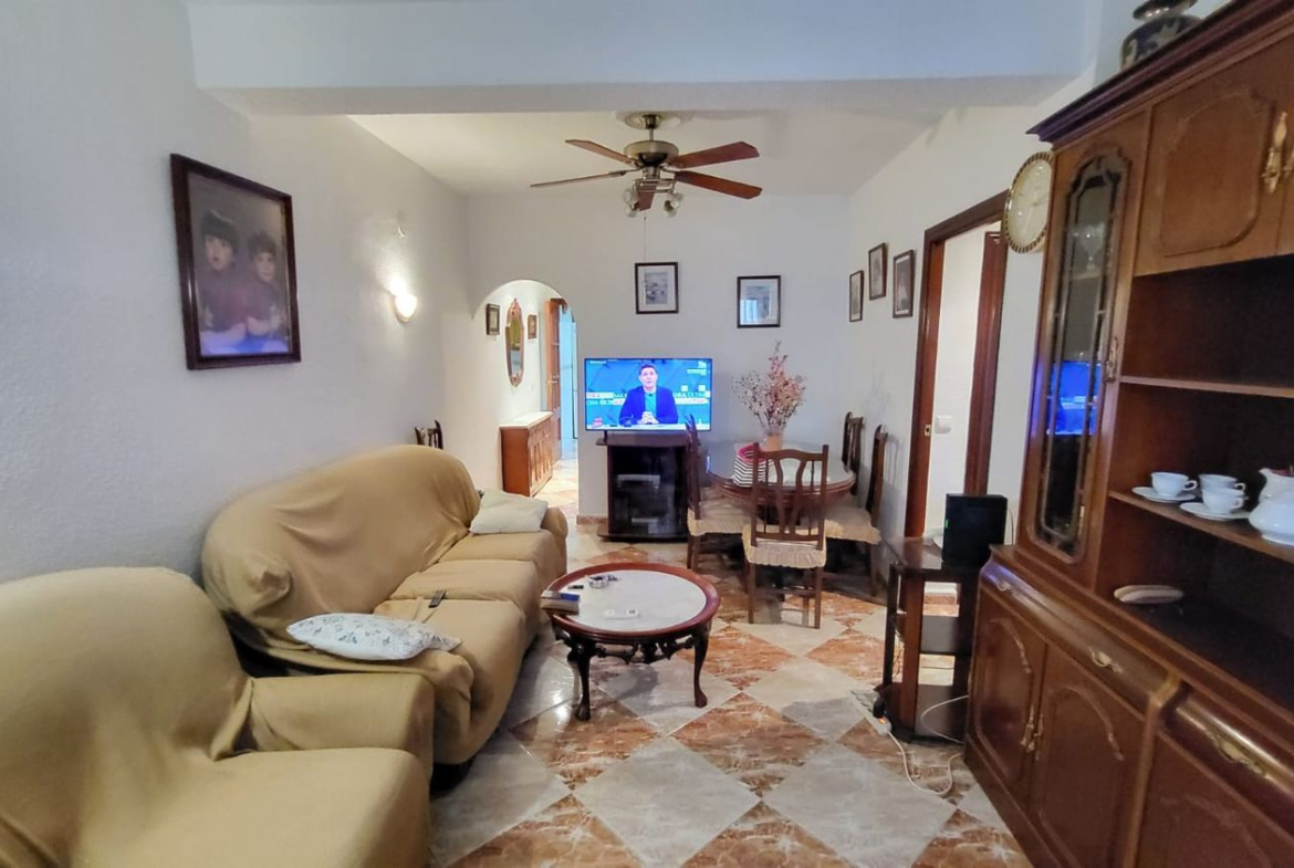 REF. SP300726CM – Inmueble en La Cala del Moral